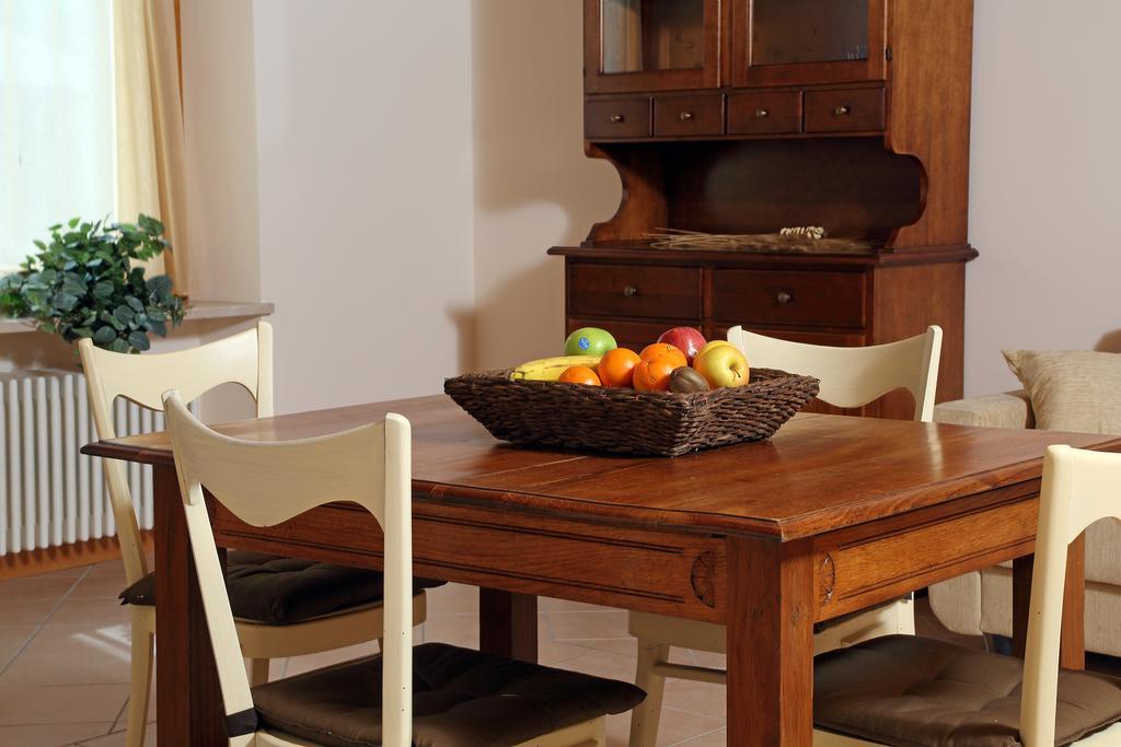 Residence Borgo Mondragon Lazise Rom bilde